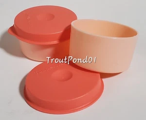 2 Tupperware Smidgets Replacement Condiment Bowls for Bagel Keeper Coral + Peach - Picture 1 of 6