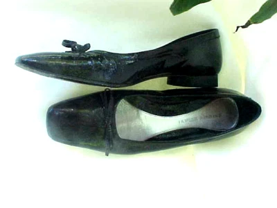 Antonio Melani Pisos Negro Patente con Arco 7 Plantilla Med 10" por 3” Foto 1 de 4