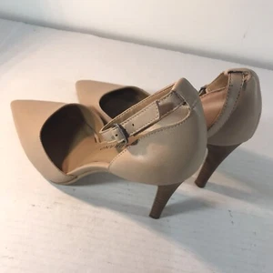Lucky Brand Lk-Tukko Nude Leather 3.5in Heels Womens Size 7M Pointed Toe - Picture 1 of 9