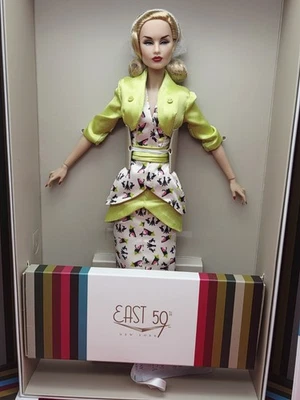 Integrity Toys Pressed Perfection Evelyn Weaverton East 59th #73046 NRFB - Image 1 of 4