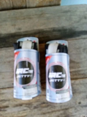 (2) Neumáticos para bicicleta de carretera urbana IRC Jetty 700 X 23c - plegables - blanco y negro Foto 1 de 3