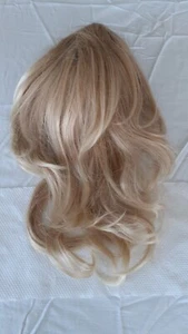 Pinza con Capelli finti Vintage - Foto 1 di 3