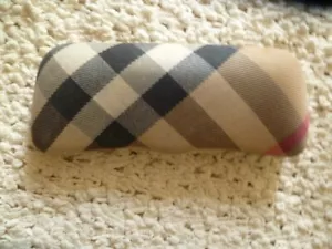 Burberry Eyeglasses Case Novacheck Plaid Hard Case 6 x 2.5 - Picture 1 of 10