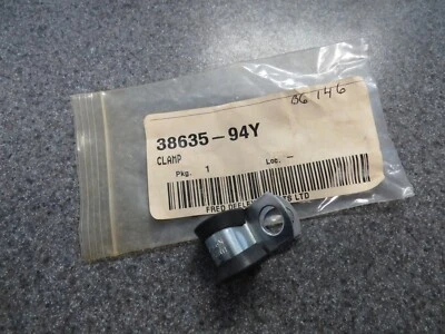 Abrazadera NOS compatible con: Buell 95-96 S2 Thunderbolt 38635-94Y Foto 1 de 4