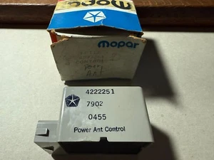NOS 1982-84 Chrysler Dodge Plymouth Radio Power Antenna Control Relay 4222251 - Picture 1 of 4
