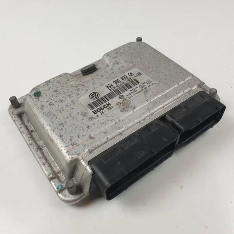 0261207363 centralina motore per VOLKSWAGEN NEW BEETLE CABRIOLET (1Y7) 3091568 - Immagine 1 di 4