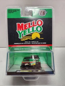 M2 Machines Mello Yello 1960 VW Delivery Van - Picture 1 of 2