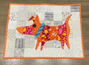 Vintage Quilt Wall Hanging Patchwork "ORANGE CRUSH" DOG PATTERN SO CUTE - Picture 1 of 4