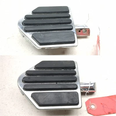 Tablero de piso trasero derecho Honda Shadow 1100 VT1100C 93 clavija Foto 1 de 4