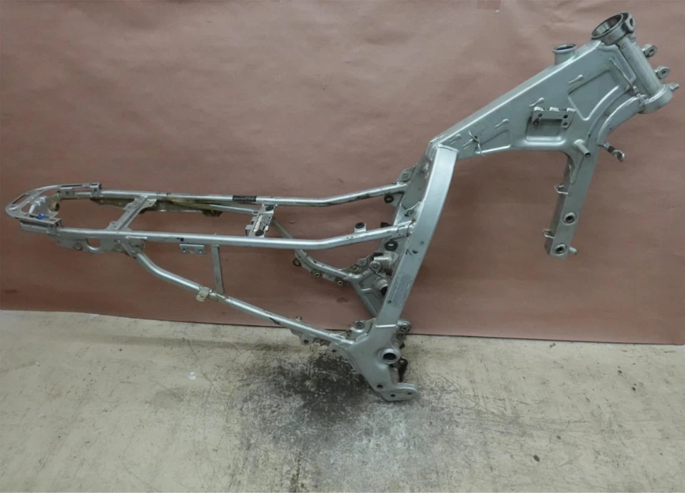 BMW F650 1993-2000 cuadro principal chasis Oregon título de salvamento Foto 1 de 4