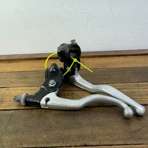 Vintage Shimano BL-AT50 Brake Levers Klunker Flat Bar BMX MTB 80s 2 Bolt B4 - Picture 1 of 13