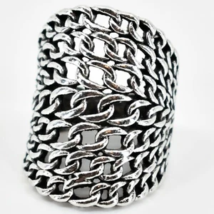 Anillo llamativo de diseño de cadena de eslabones en tono plata inspirado en Bohemia - Imagen 1 de 6