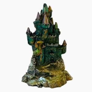 Medieval Castle Statue Cast Iron Castle with the Dragon Monument Castle Figurine - Imagen 1 de 5