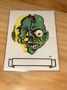 ADESIVI BRUTTI MOSTRI - Fai il tuo nome - Topps 1966 U.S.A. vintage #23 - Foto 1 di 3
