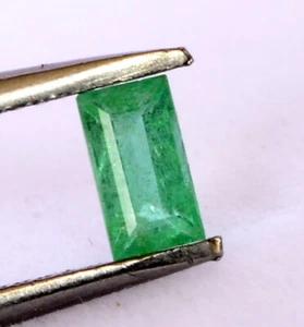 4,70x2,50 mm Zertifiziert Natürlicher Smaragd Baguetteschliff 0,21 kt Unbehandelt Edelsteine - Bild 1 von 5
