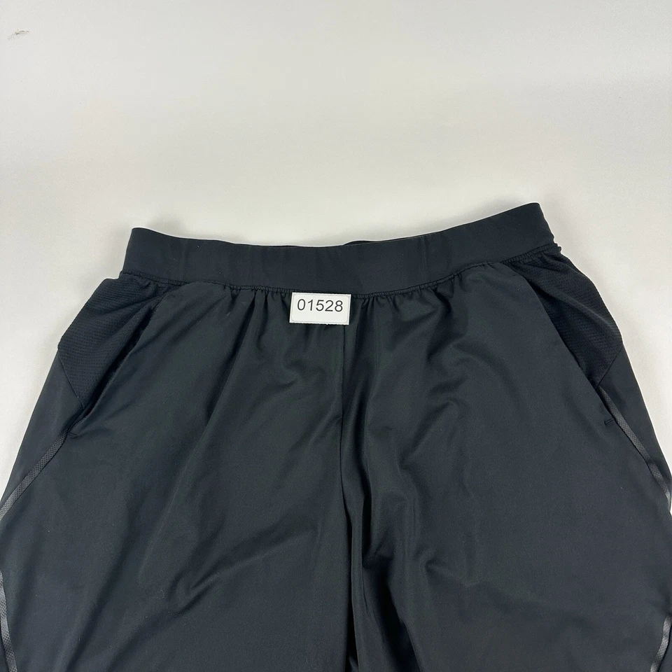 C9 Champion Athletic Shorts Mens Large Black Pockets Elastic Waist - Image 1 of 4