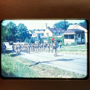 Red Border Kodachrome Kodak 35mm Dia Armed Services Day Parade 1955 - Bild 1 von 3