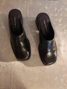 Westie, sandalia/toboganes de cuero negro para mujer. Talla 6,5M. - Imagen 1 de 4