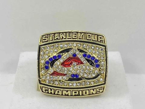 Colorado Avalanche Stanley Cup Ring 2001 Championship Ring - Joe Sakic - NB Cover