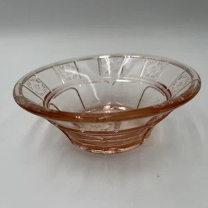Vintage Jeannette DORIC & PANSY PINK 4 1/2" BERRY BOWL - Picture 1 of 6