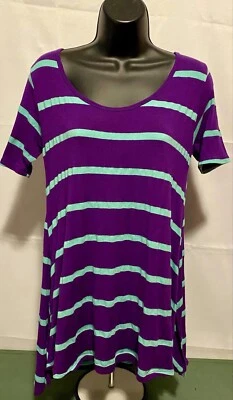 Lularoe женский размер XXS фиолетовый зеленый полоски коротким рукавом рубашка хорошее состояние - Изображение 1 из 4