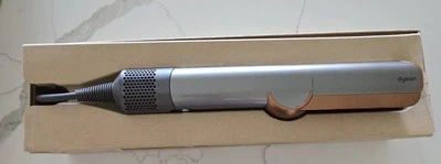 Alisadora Dyson Airstrait - Níquel/Cobre - Usada una vez - ¡Funciona muy bien! Foto 1 de 4
