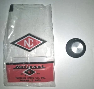 NOS VINTAGE NATIONAL RADIO CO. 1-1/8” DIAM. KNOB FOR 1/4" SHAFT - Picture 1 of 5
