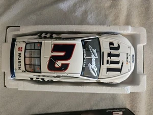 BRAD KESELOWSKI AUTOGRAPHED #2 MILLER LITE White 2014 1-960 - Picture 1 of 14
