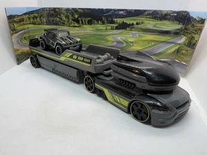 Hot Wheels Acceleracers Combat Hauler + RD-05 - Picture 1 of 6