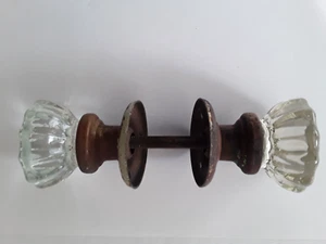 Vintage Clear Glass Door Knobs - Picture 1 of 2