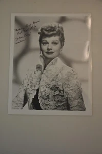 "I Love Lucy" Foto Lucy Glamour handsigniert von Madelyn Pugh Davis Bob Carroll - Bild 1 von 2