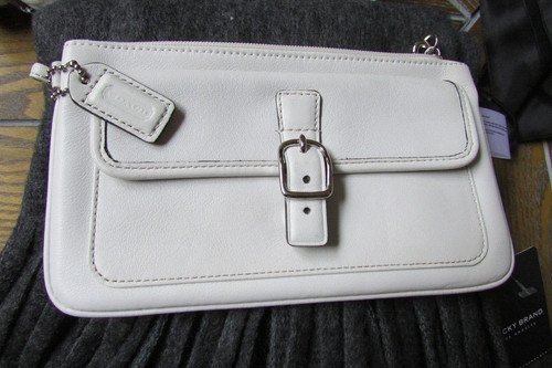 Borsa da polso vintage COACH Hampton avorio bianco in pelle baguette senza etichette