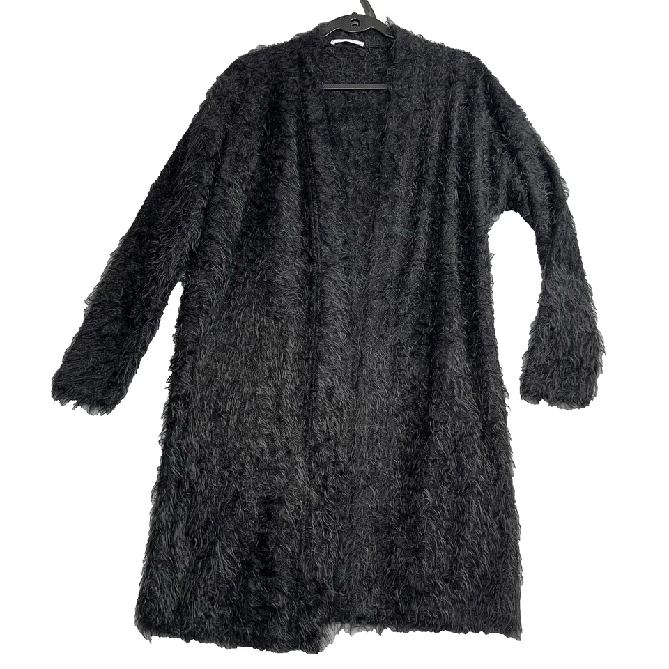 Cárdigan MNG Mango Mujer Pequeño Negro Imitación Piel Negro Largo Frente Abierto Minimalista Foto 1 de 4