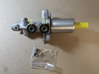 Cilindro maestro de freno TRW para Mercedes-Benz G550 2009-2014 Foto 1 de 4