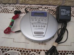 Goodmans Digital Personal Compact Disk Player Model No GCD 818 PLL - Picture 1 of 10