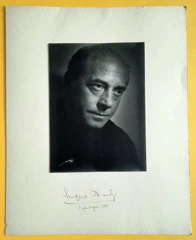 Eugene Ormandy (1899-1985) - American conductor - Amazing signed oversized photo Cover