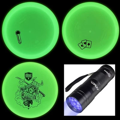 Juego de 3 discos de golf Discmania Glow in The Dark paquete V2 con linterna MVP Foto 1 de 4