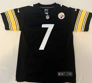 Camiseta deportiva Ben Roethlisberger Pittsburgh Steelers Nike juvenil negra mediana en el campo - Imagen 1 de 6