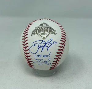 Brad Lidge e Carlos Ruiz firmato Rawlings 2008 World Series Baseball PSA 296 - Foto 1 di 4