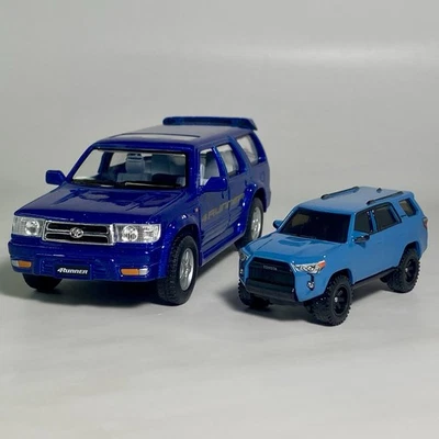 SUV fundido a presión Kinsmart Toyota 4Runner azul 1:36 raro y Hot Wheels 18 4Runner 1:64 Foto 1 de 4