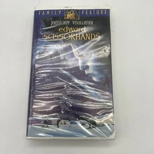 Edward Scissorhands (VHS VCR Video, 1991 clamshell) Johnny Depp, Winona Ryder - Picture 1 of 4