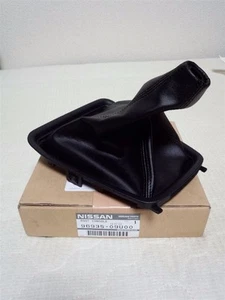JDM OEM GTR GT-R R32 BNR32 KOUKI SHIFT BOOTS BOOT 5 SPEED Manual CONSOLE JAPAN - Picture 1 of 4