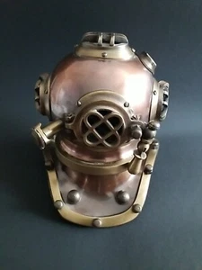 CASCO SUBMARINER PANTALLA LATÓN O BRONCE HECHO A MANO VINTAGE USADO - Imagen 1 de 15
