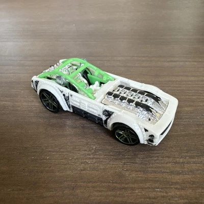 Hot Wheels Piledriver Acceleracers 1:64 Diecast NM Condition - Image 1 of 4