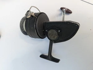 Vintage DAM Quick 330 Spinning Fishing Reel Made in West Germany - Picture 1 of 7