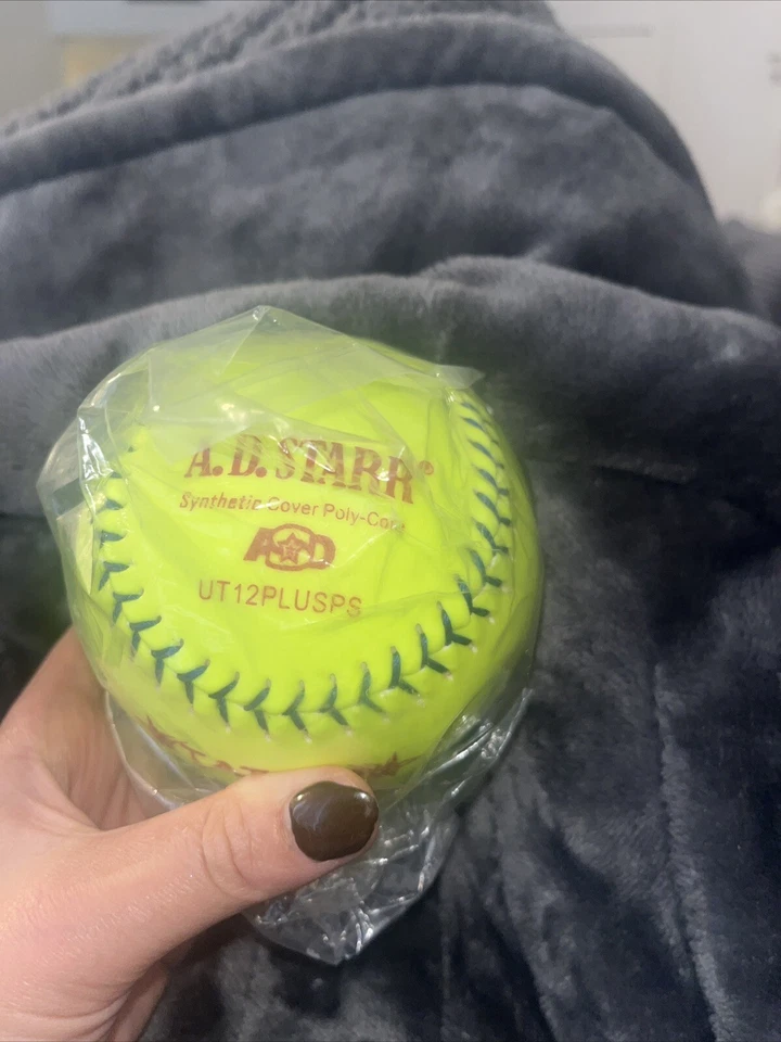 Pelota de softbol lanzamiento rápido Foto 1 de 1