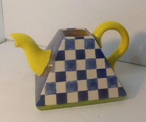 Keramik Teekanne handgefertigt handbemalt Dreiecksform "The Keen Teapot 2002" - Bild 1 von 10