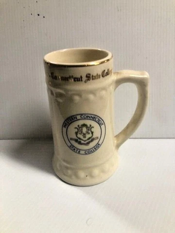 Vintage Alumni Western  Connecticut State College Beer Mug Stein Ceramic-FC40-A1 Cover