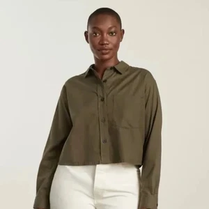 Everlane The Way-Short Shirt in Silky Cotton Green Sz Small Long Sleeve Button - Picture 1 of 8