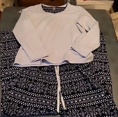 Pijama para mujer Croft & Barrow íntimo de dos piezas de poliéster imitación piel talla M Foto 1 de 4